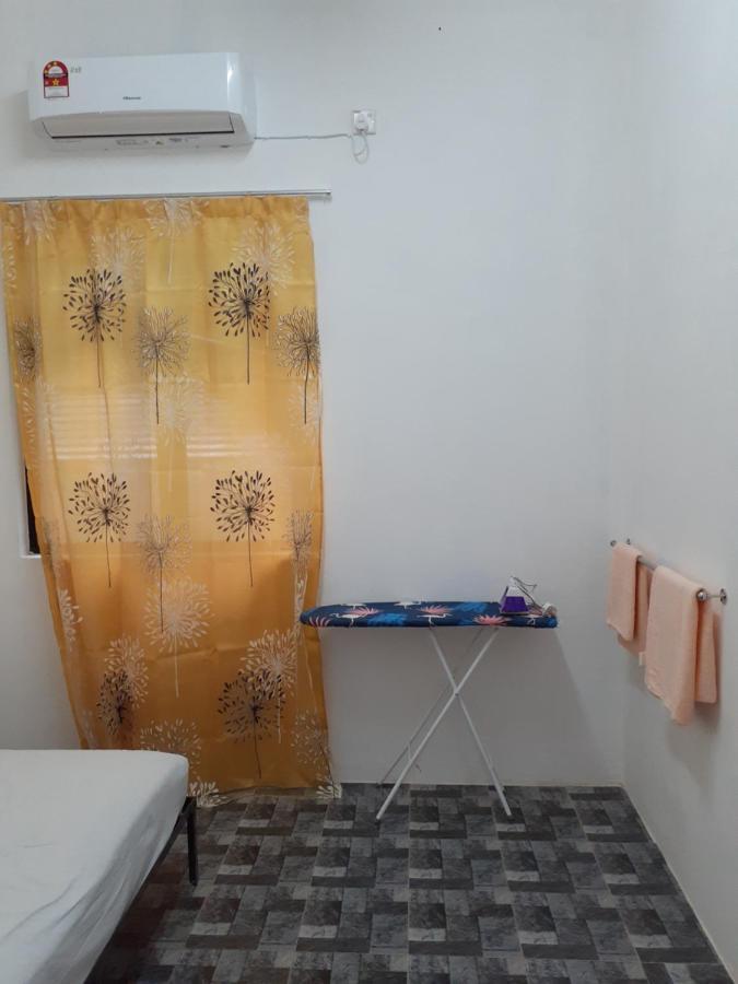 קואלה טרנגאנו Homestay Idaman B B With 2 Room Aircond 2 Quen Bed And Not Sharing Room -Privacy מראה חיצוני תמונה