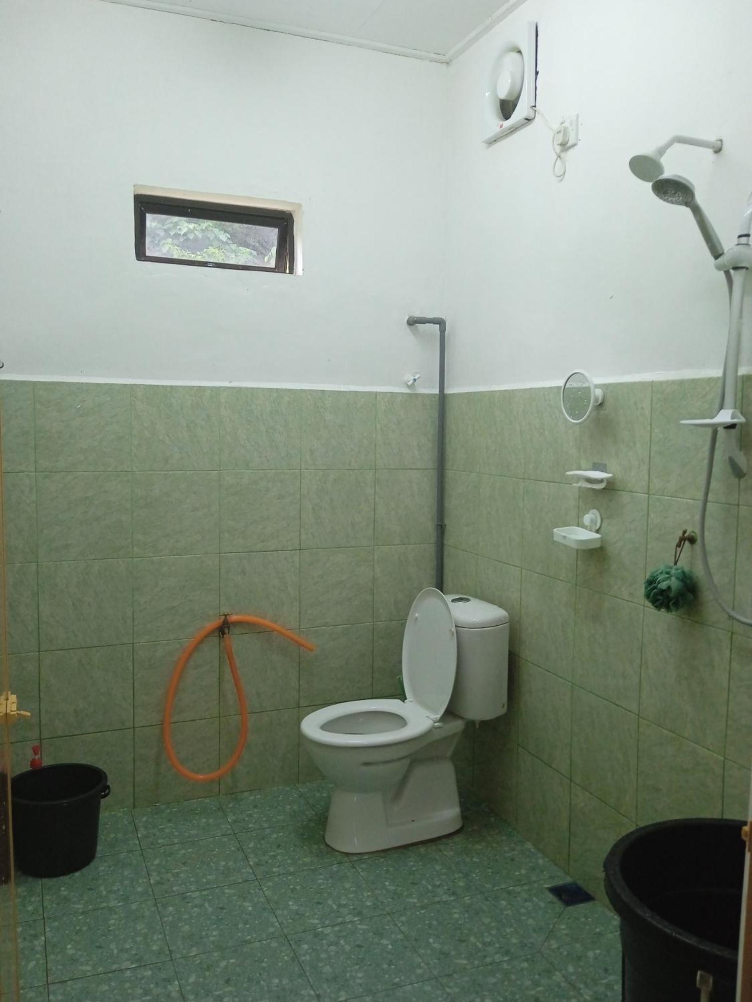 קואלה טרנגאנו Homestay Idaman B B With 2 Room Aircond 2 Quen Bed And Not Sharing Room -Privacy מראה חיצוני תמונה
