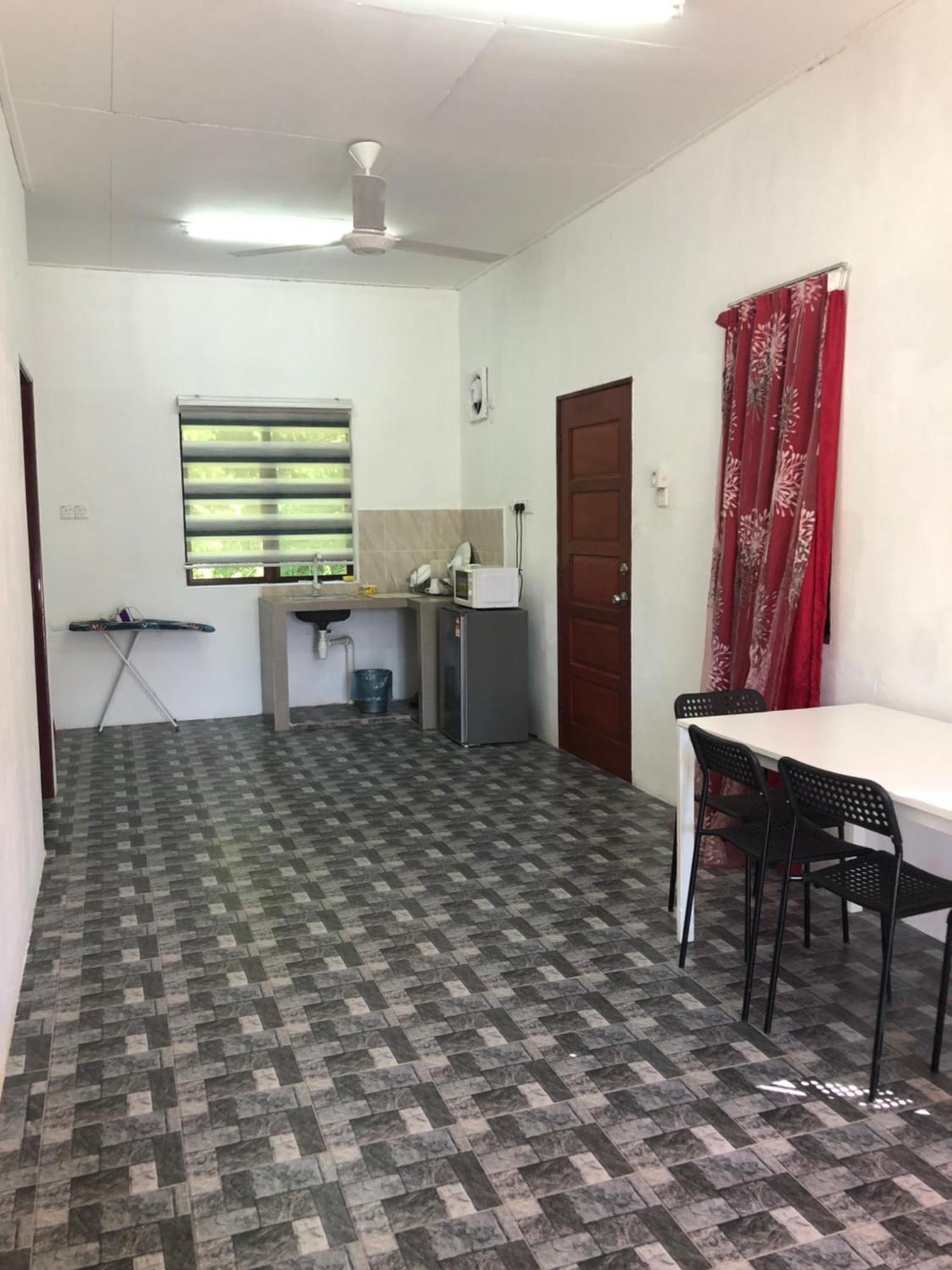 קואלה טרנגאנו Homestay Idaman B B With 2 Room Aircond 2 Quen Bed And Not Sharing Room -Privacy מראה חיצוני תמונה